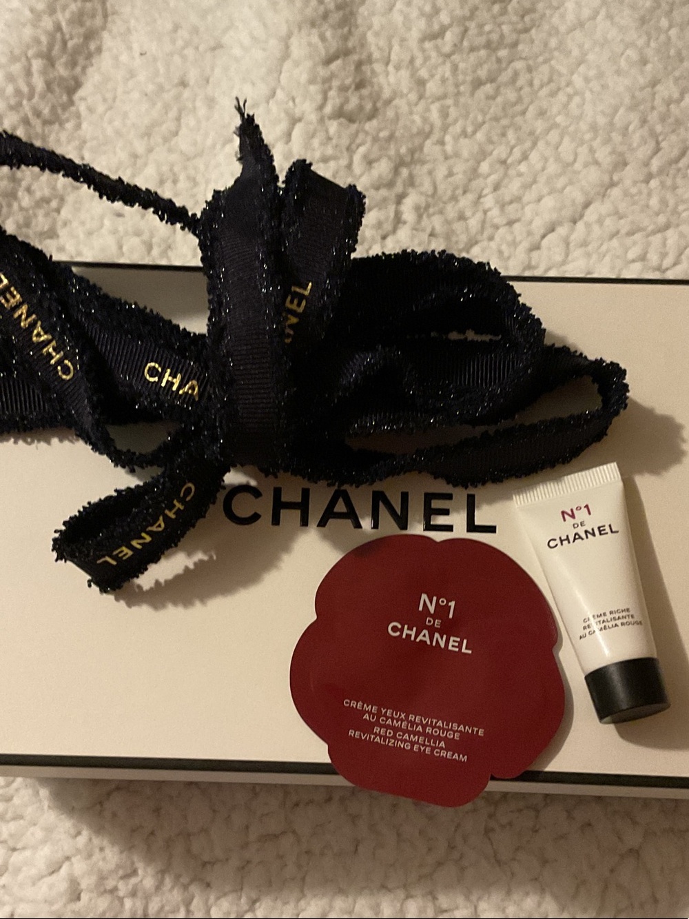 CHANEL White Box with Black Ribbon and Gold Logo (empty box with only two sample